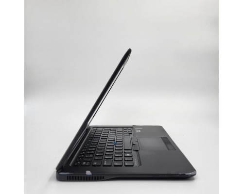 Ноутбук 14" Dell Latitude E7450 / Intel Core i5-5300U / SSD 256 GB / DDR3L 8 GB / intel HD