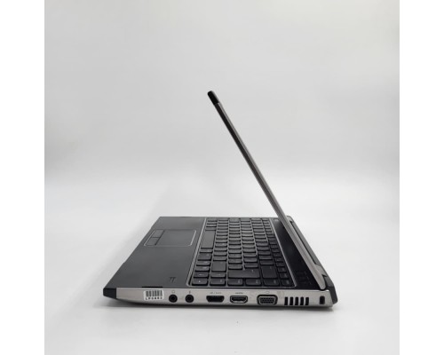 Ноутбук 13.3" Dell Vostro 3350 / Intel Core i3-2310M / HDD 250 GB / DDR3 4 GB / Intel HD 3000