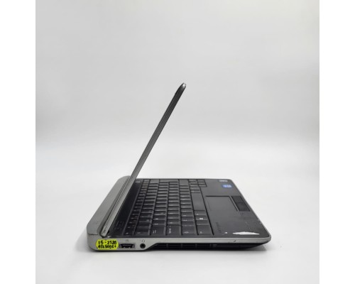 Ноутбук 12.5" Dell Latitude E6220 / Intel Core i5-2540M / SSD 128 GB / DDR3 4 GB / Intel HD 3000