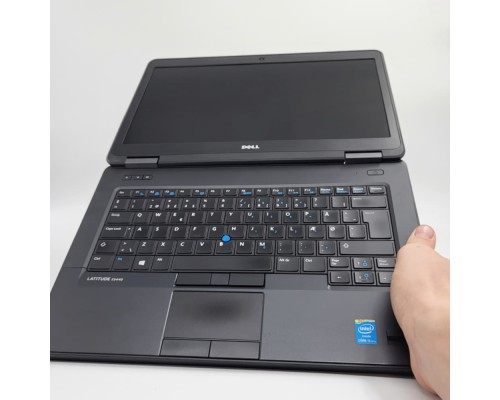 Ноутбук 14" Dell Latitude E5440 / Intel Core i5-4300U / SSD 180 GB / DDR3L 4 GB / intel HD