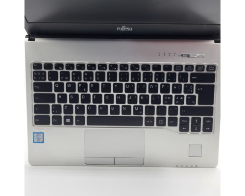 Ноутбук 13.3" Fujitsu Lifebook S935 / Intel Core i5-5200U / HDD 500 GB / DDR3 8 GB / intel HD