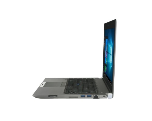 Ноутбук 13.3" Toshiba Portege Z30-C-16M / Intel Core i7-6500U / SSD 256 GB / DDR3L 8 GB / Intel HD 520