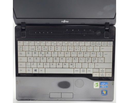 Ноутбук 12.1" Fujitsu Lifebook P702 / Intel Core i5-3230M / HDD 320 GB / DDR3 4 GB / Intel HD 4000