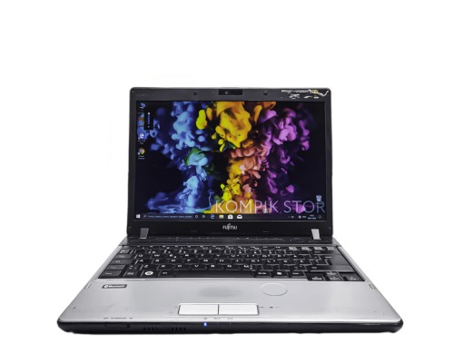 Ноутбук 12.1" Fujitsu LifeBook P701 / Intel Core i3-2330M / HDD 180 GB / DDR3 4 GB / Intel HD